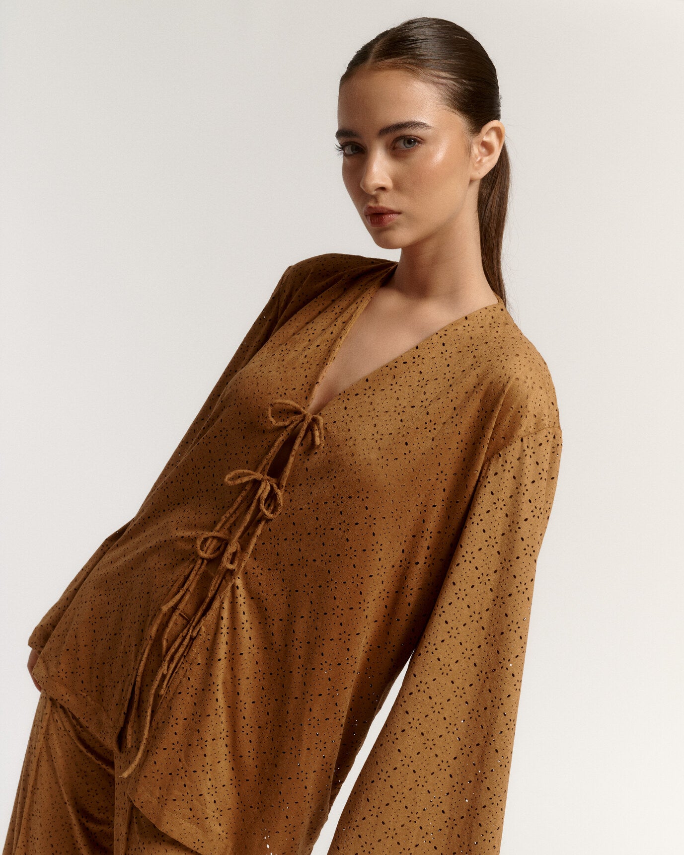 BLUSA ARABICA - CAMEL