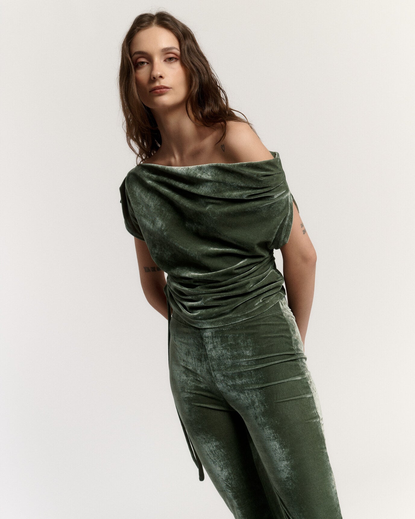 PANTALON VELVET LATTE - MENTA