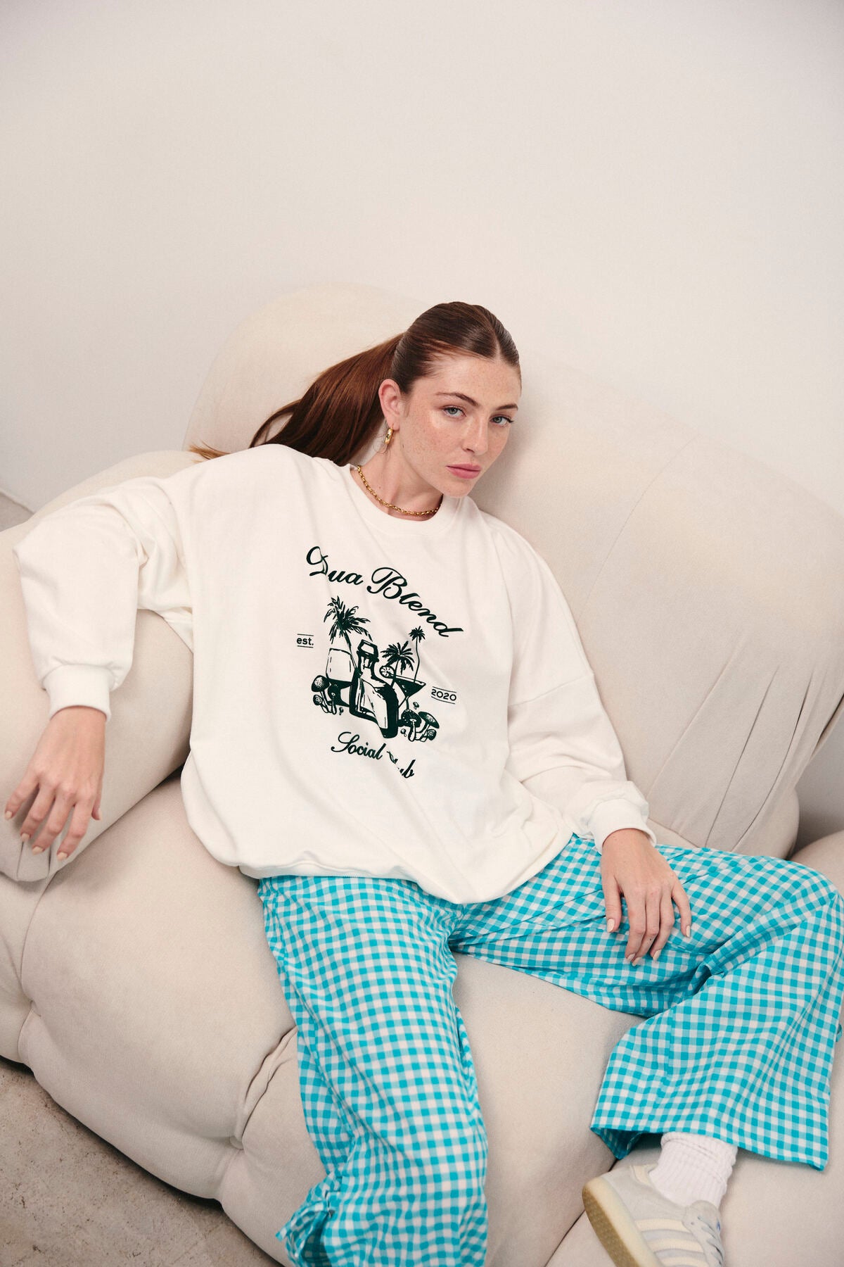 POLERA DUA'S CLUB - OFF WHITE