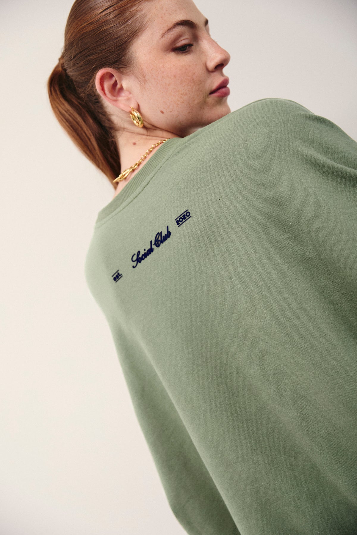 POLERA DUA'S CLUB - MATCHA